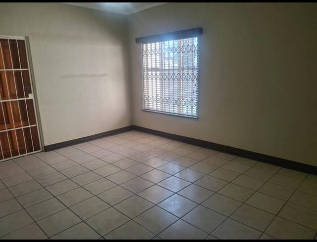 3 BEDROOM PROPERTY TO RENT IN VANDERBIJLPARK CE 3